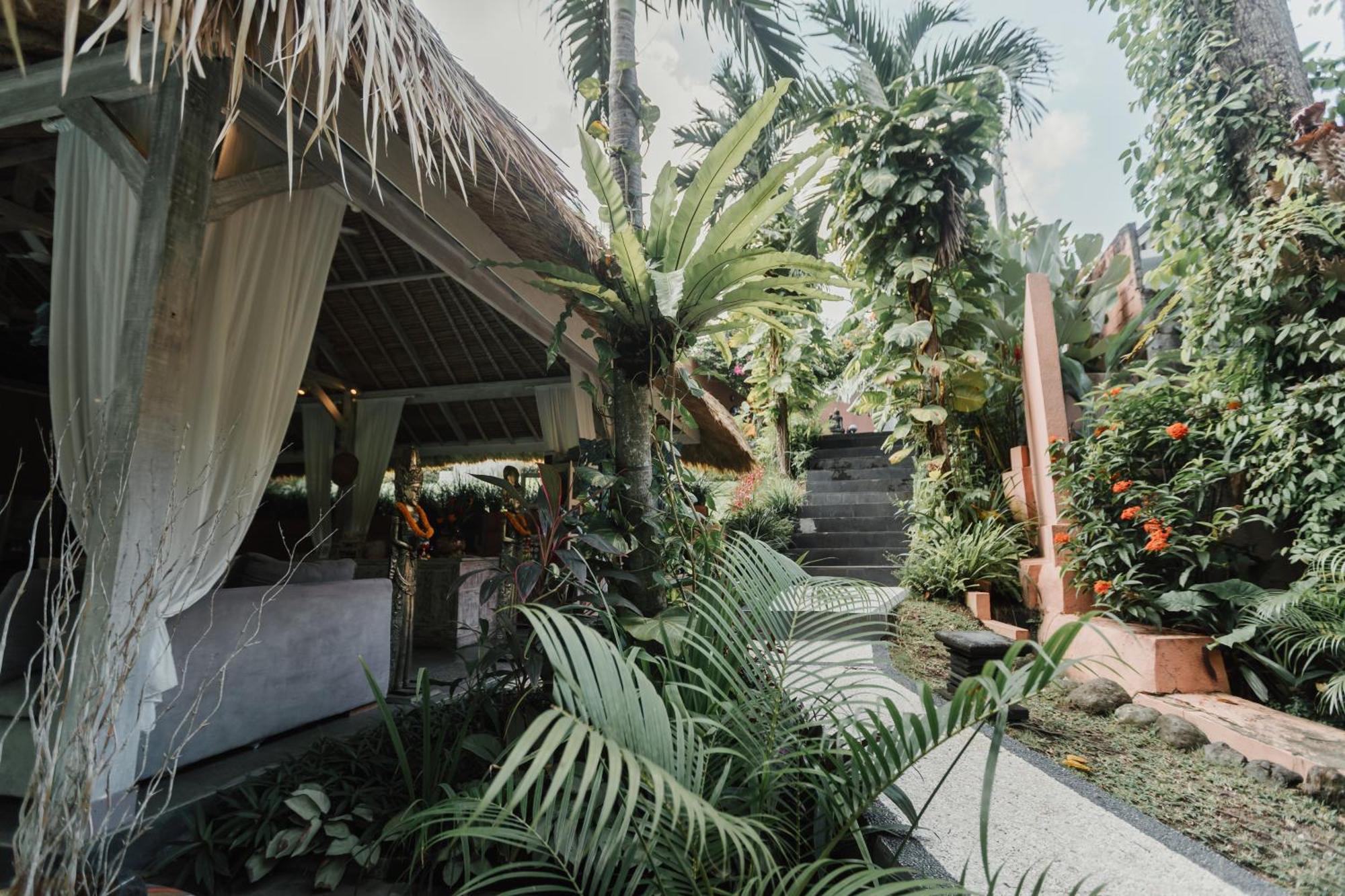 Maylie Bali Villa & Bungalows Canggu  Luaran gambar